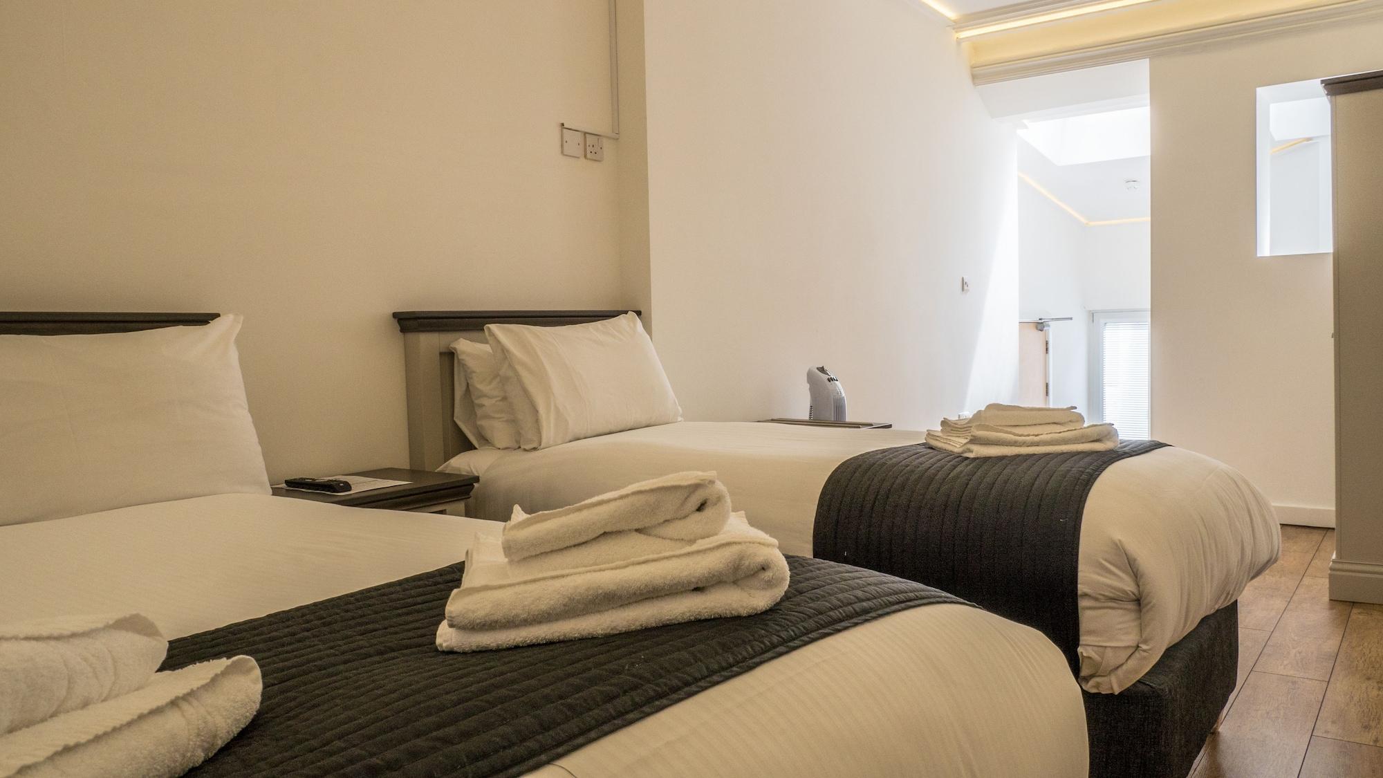 London Stay Apartments Экстерьер фото