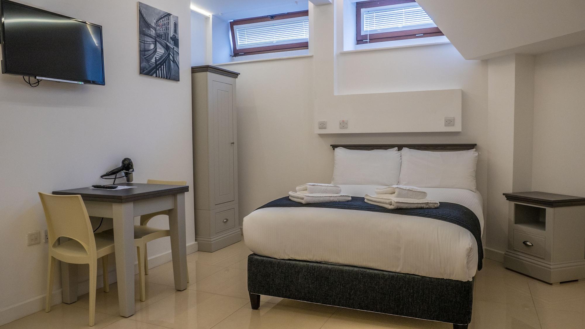 London Stay Apartments Экстерьер фото