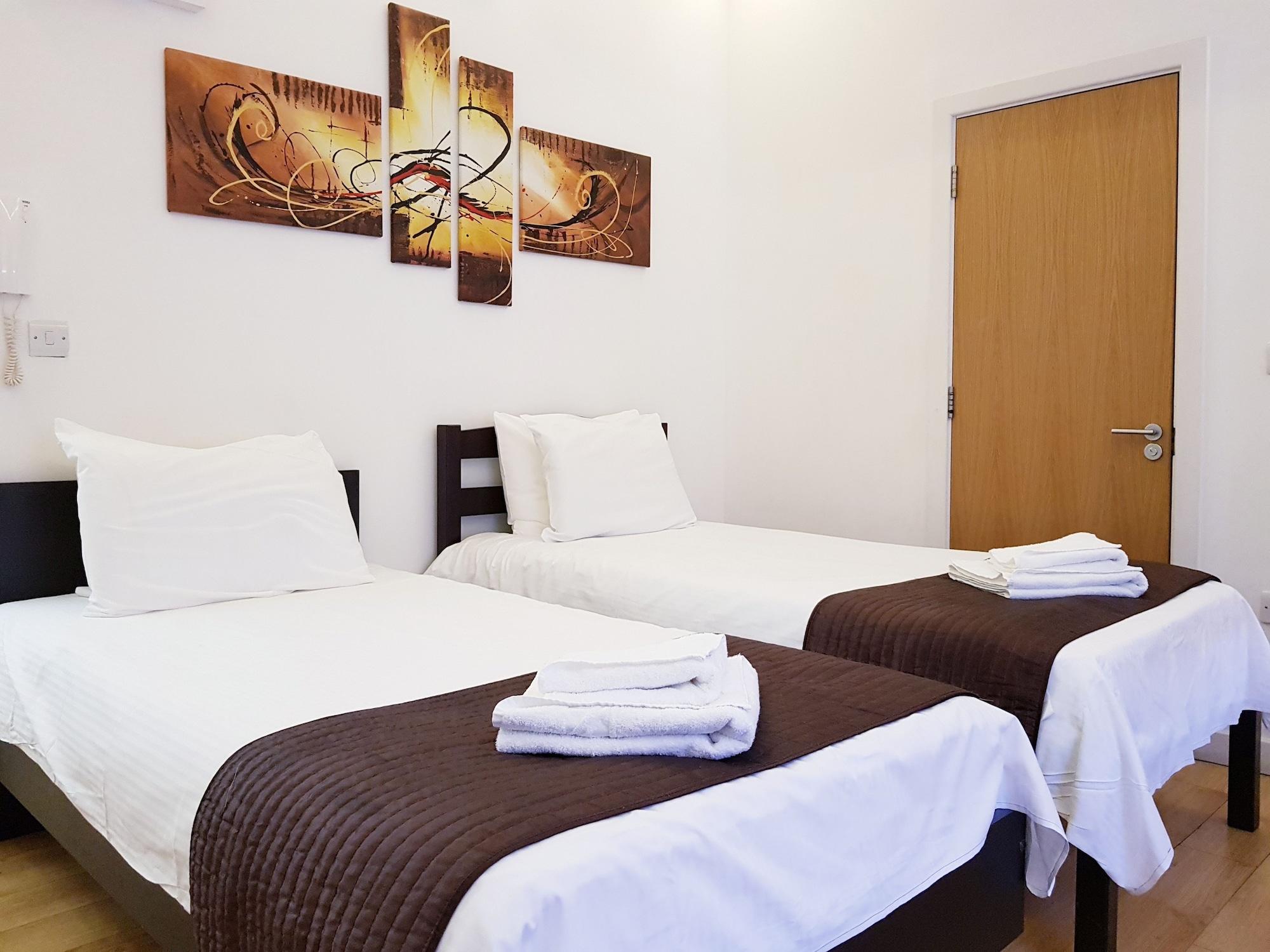 London Stay Apartments Экстерьер фото