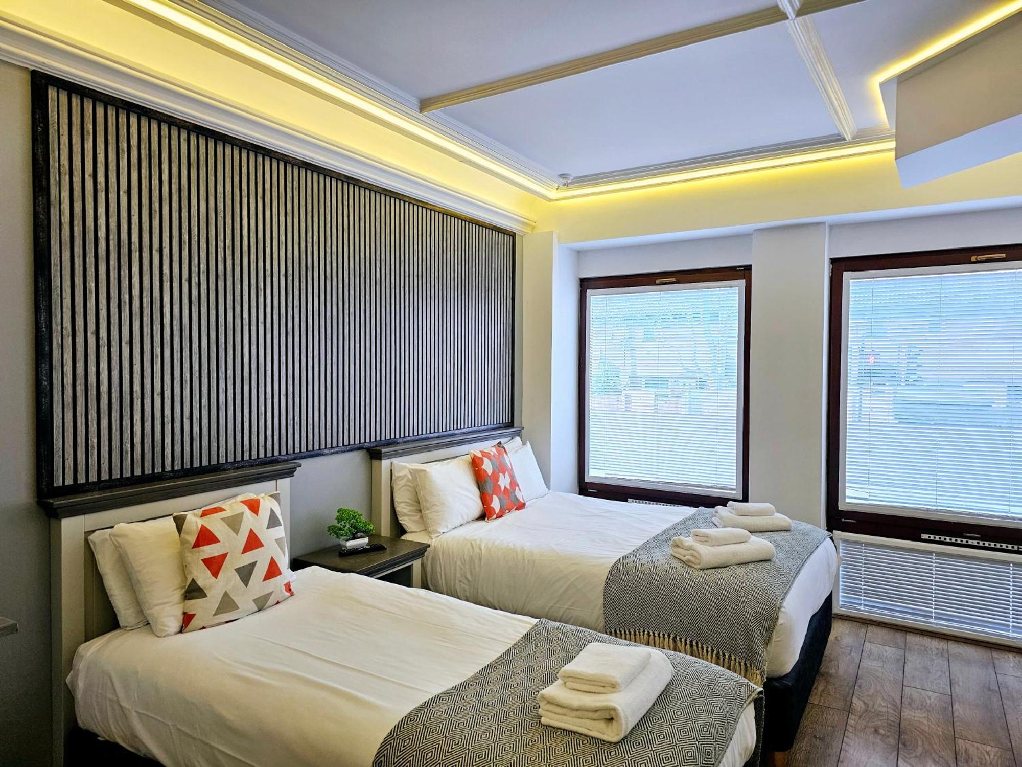 London Stay Apartments Экстерьер фото